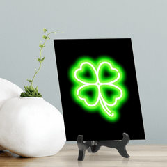 Clover Neon Graphic Style Table Sign with Acrylic Stand (6x8“) | Live Streamer Gaming Themed Decoration