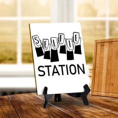 Signs ByLITA Selfie Station Hands, Table Sign with Acrylic Stand (6x8“)