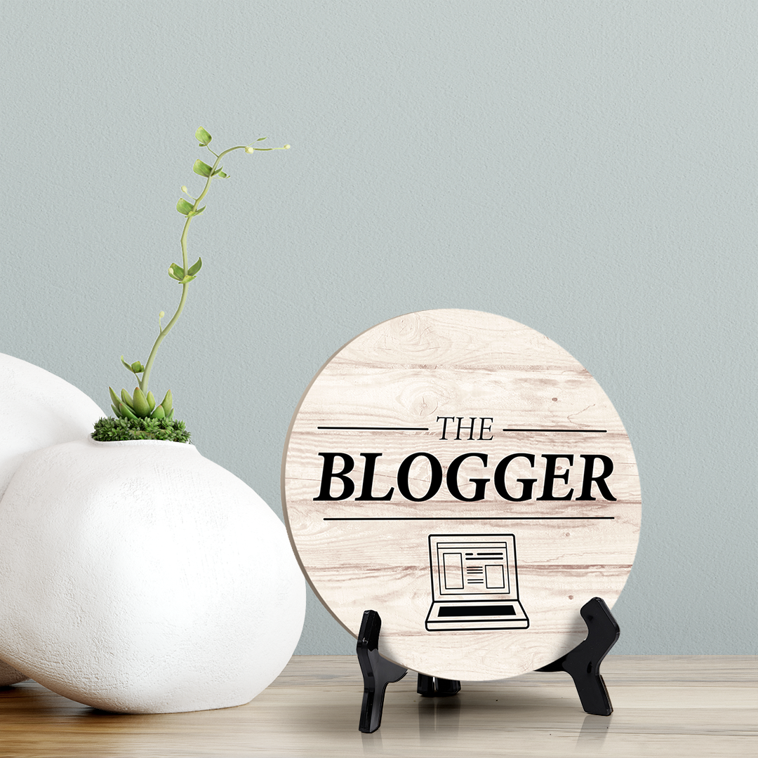 Signs ByLITA Circle Round THE BLOGGER Table Sign (5x5")