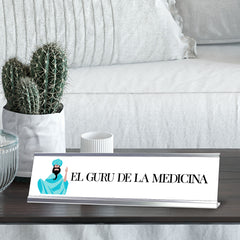 El Guru De La Medicina, Blue Silver Frame Desk Sign (2 x 8")